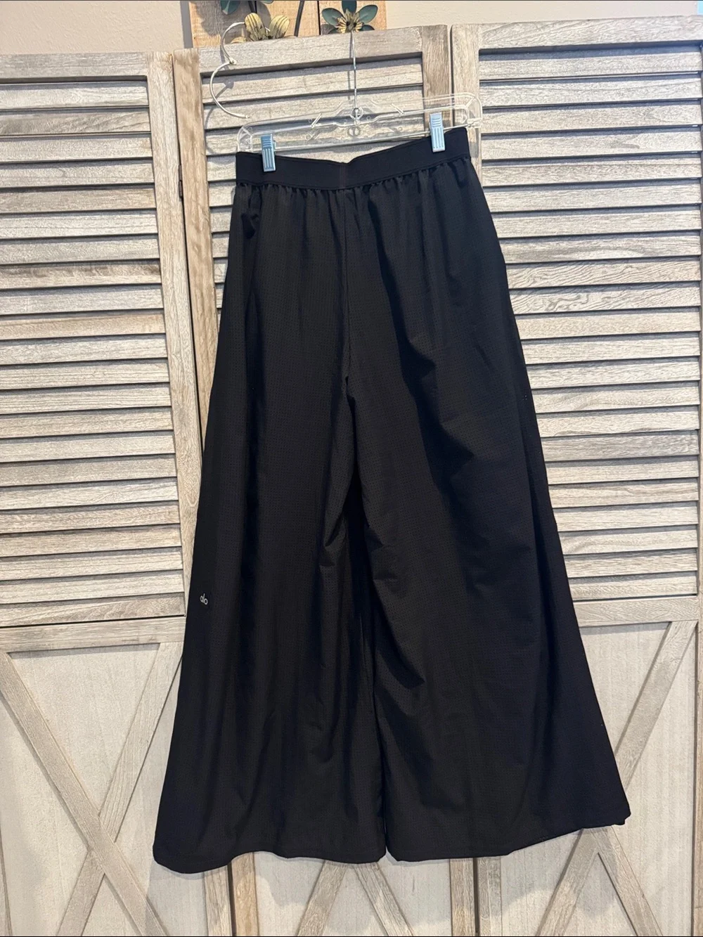 ALO Yoga Black Flow Mesh Mirage Wide-Leg Trouser